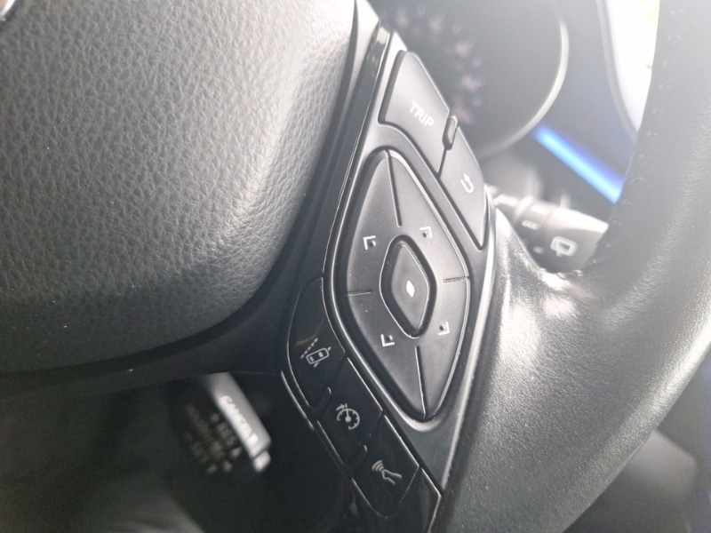 Used Toyota C-HR 2020 for sale - 76160617: Photo 13