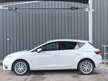 Used SEAT Leon 2019 for sale - 76566786: Photo