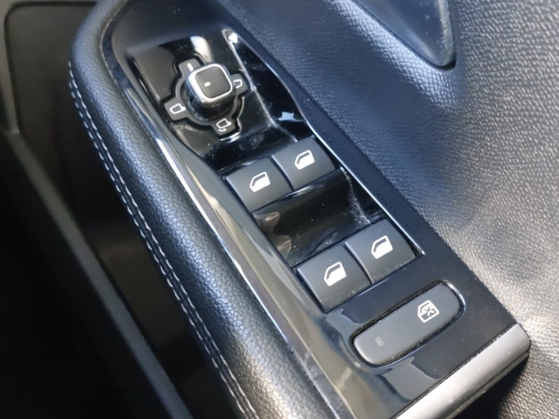 Used Vauxhall Astra 2023 for sale - 77736328: Photo 16