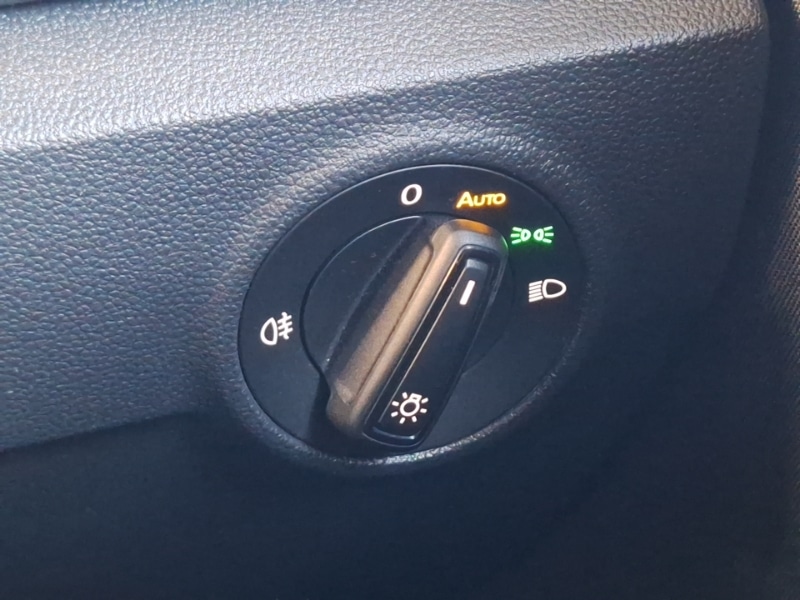 Used Volkswagen T-Roc 2022 for sale - 76788823: Photo 14