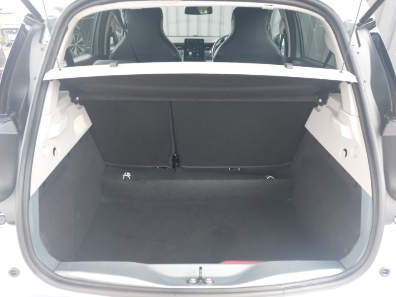 Used Renault Zoe 2022 for sale - 77832443: Photo 8