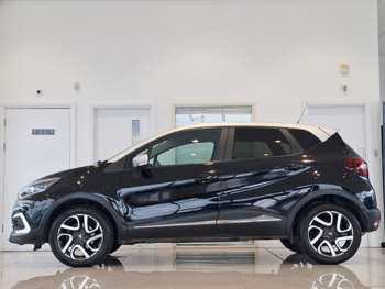 Used Renault Captur 2019 for sale - 74882646: Photo