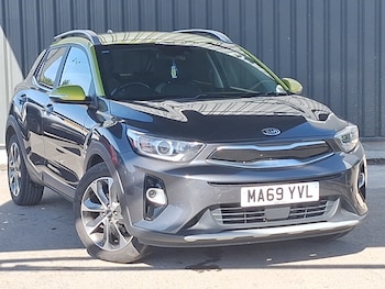 Used Kia Stonic 2019 for sale - 79477409: Photo