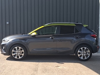 Used Kia Stonic 2019 for sale - 79477409: Photo
