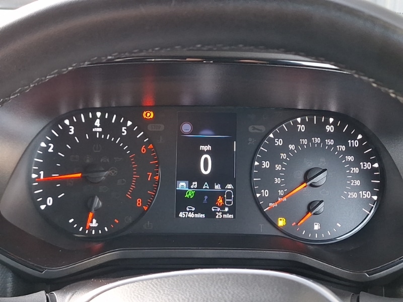 Used Renault Clio 2021 for sale - 77264917: Photo 11