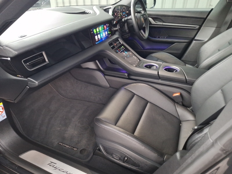 Used Porsche Taycan 2024 for sale - 77183748: Photo 5