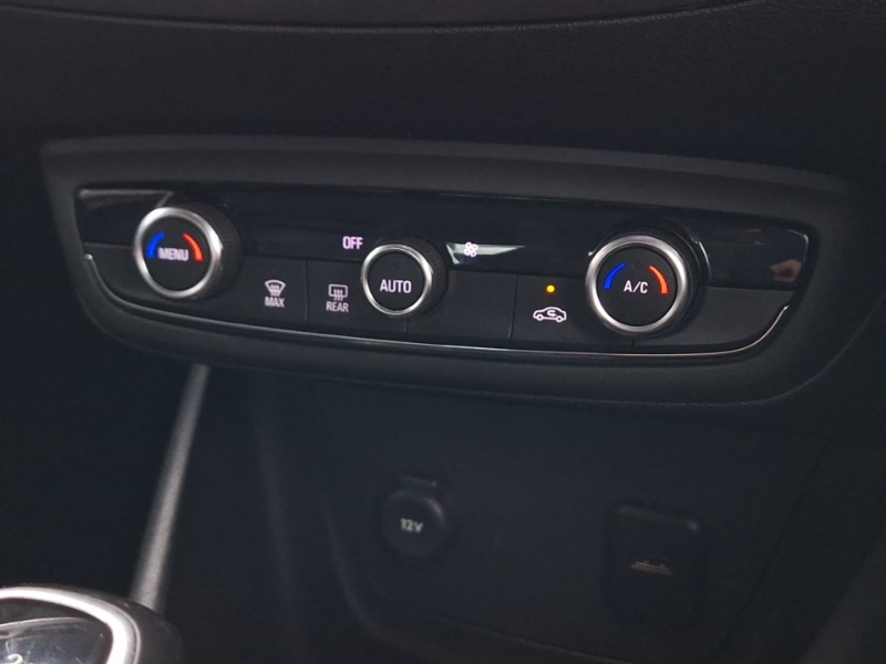 Used Vauxhall Crossland X 2017 for sale - 77251878: Photo 15