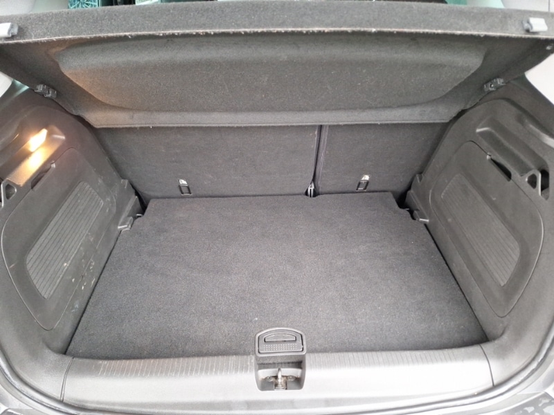 Used Vauxhall Crossland X 2017 for sale - 77251878: Photo 8