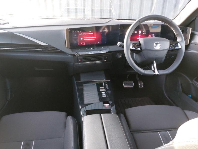 Used Vauxhall Astra 2024 for sale - 77433315: Photo 2