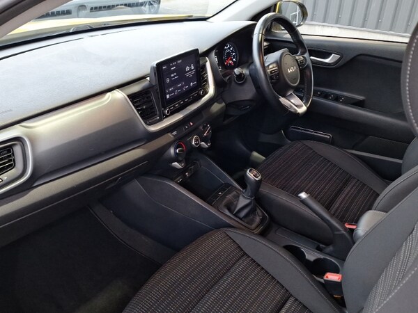 Used Kia Stonic 2023 for sale - 76238098: Photo 5