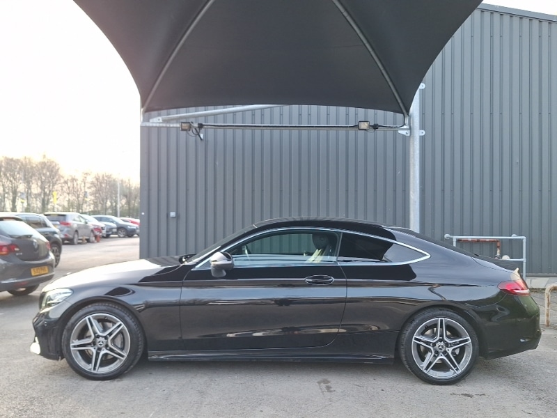 Used Mercedes-Benz C Class 2019 for sale - 77956679: Photo 4