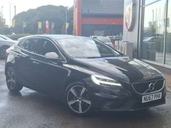 2017 - T2 [122] R DESIGN 5dr