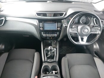 Used Nissan Qashqai 2018 for sale - 78532891: Photo