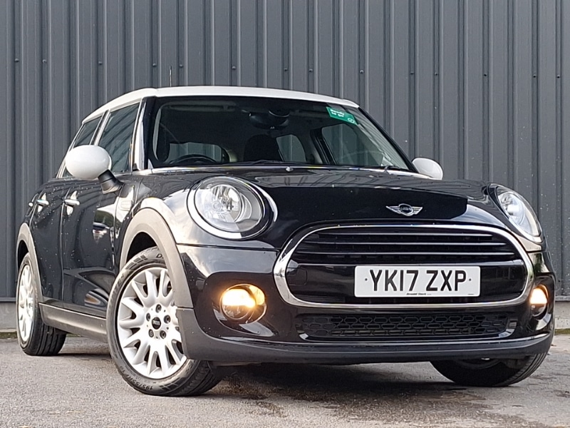 Used MINI Hatch 2017 for sale - 76387825: Photo 1