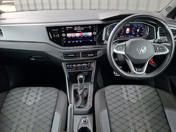 Used Volkswagen Polo 2024 for sale - 79048474: Photo