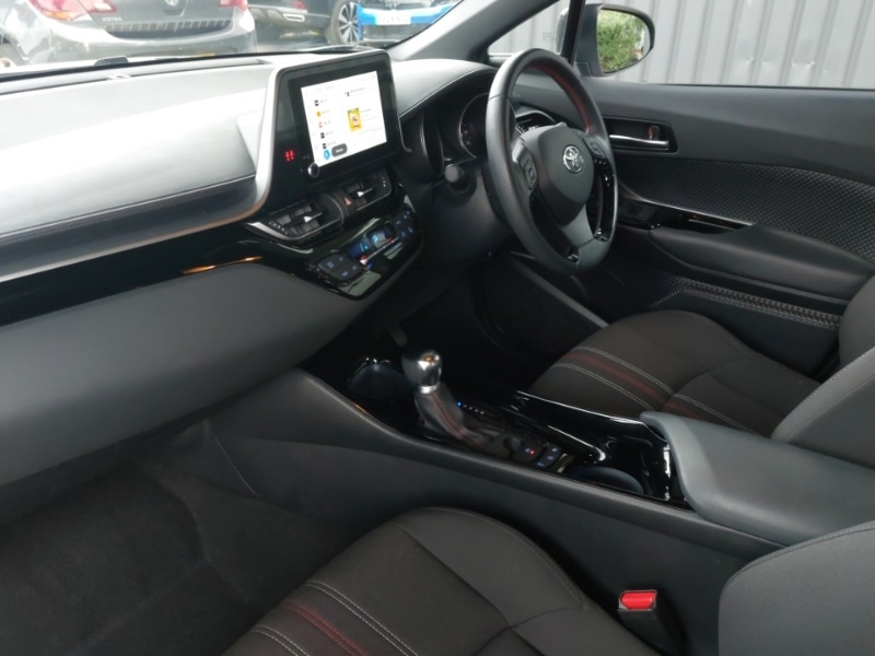 Used Toyota C-HR 2023 for sale - 77816011: Photo 5