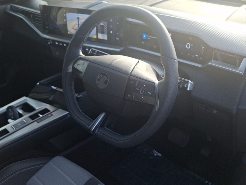 Used Vauxhall Grandland 2025 for sale - 76518861: Photo 11