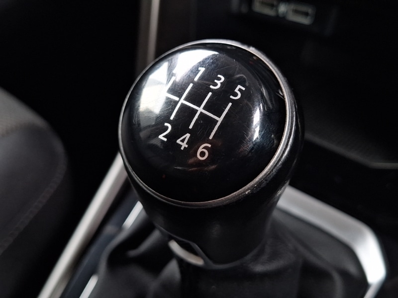 Used Volkswagen T-Roc 2018 for sale - 78113614: Photo 14