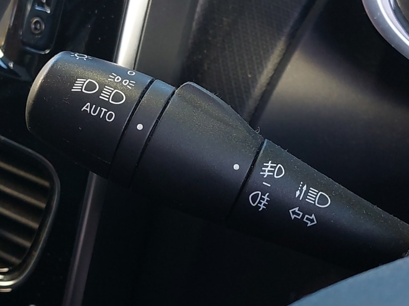 Used Renault Clio 2018 for sale - 76925162: Photo 15