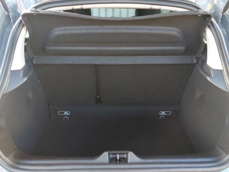 Used Renault Clio 2018 for sale - 76925162: Photo 8