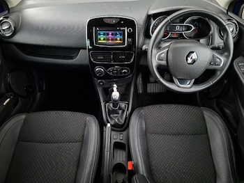 Used Renault Clio 2019 for sale - 79356316: Photo