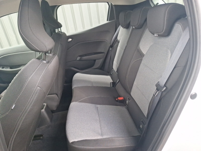 Used Renault Clio 2024 for sale - 78065716: Photo 6