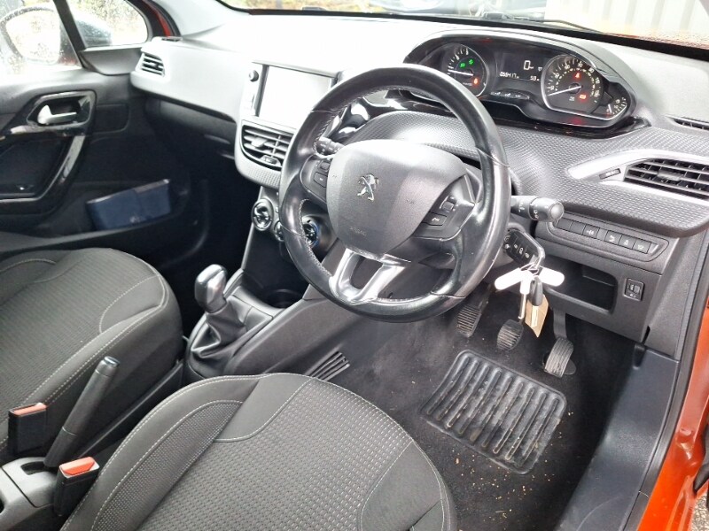 Used Peugeot 208 2016 for sale - 77047253: Photo 10