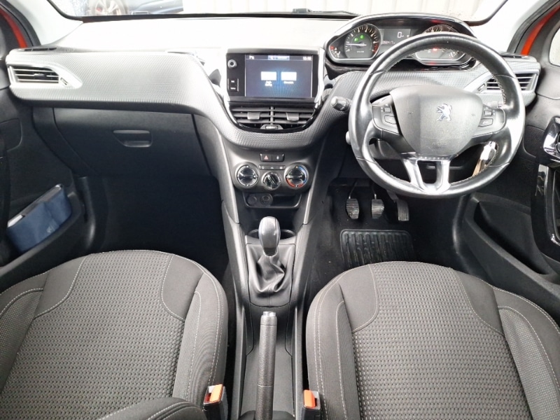 Used Peugeot 208 2016 for sale - 77047253: Photo 2