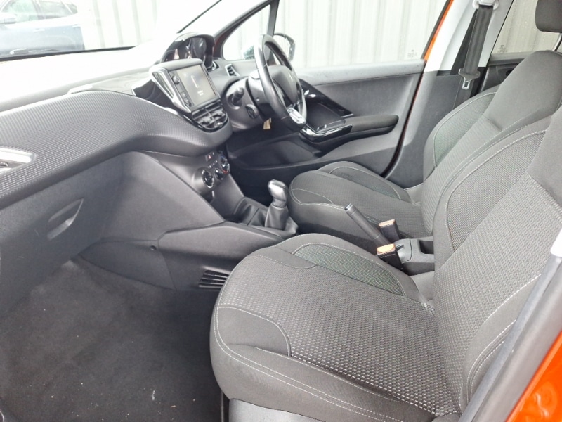 Used Peugeot 208 2016 for sale - 77047253: Photo 5