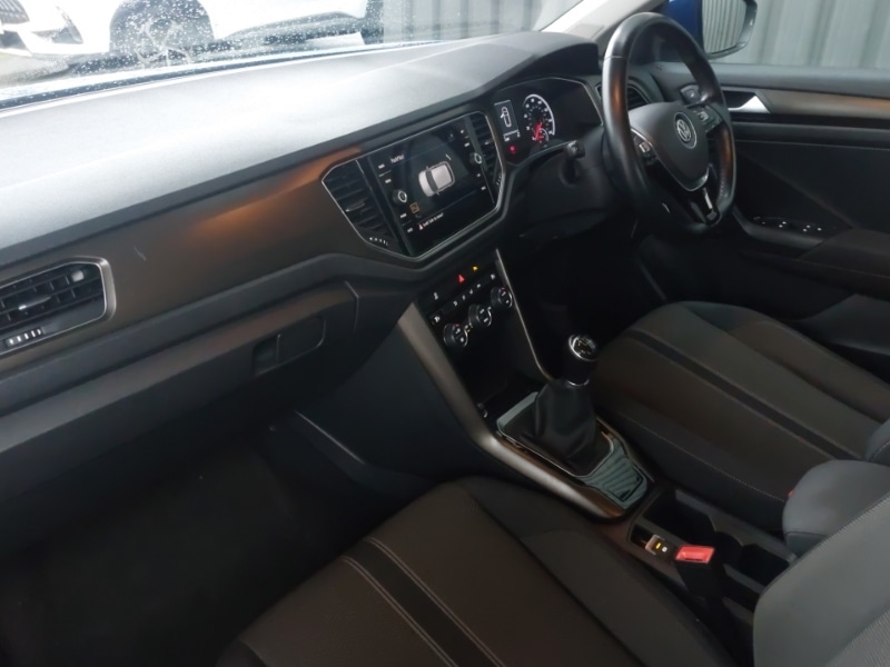 Used Volkswagen T-Roc 2018 for sale - 76983311: Photo 5