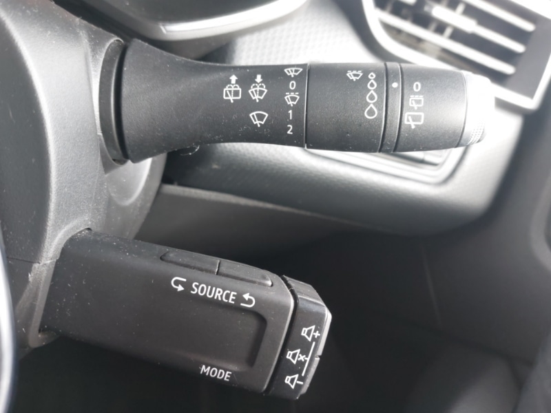 Used Renault Clio 2020 for sale - 78033077: Photo 19