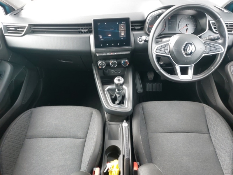 Used Renault Clio 2020 for sale - 78033077: Photo 2