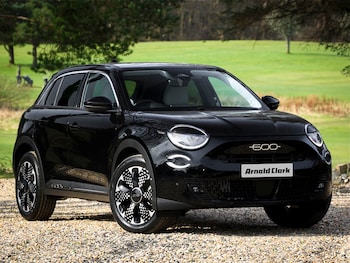 Used Fiat 600 2026 for sale - 77999859: Photo