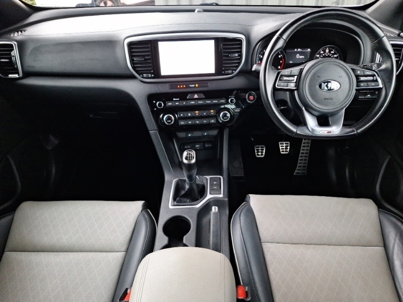 Used Kia Sportage 2021 for sale - 76543519: Photo 2