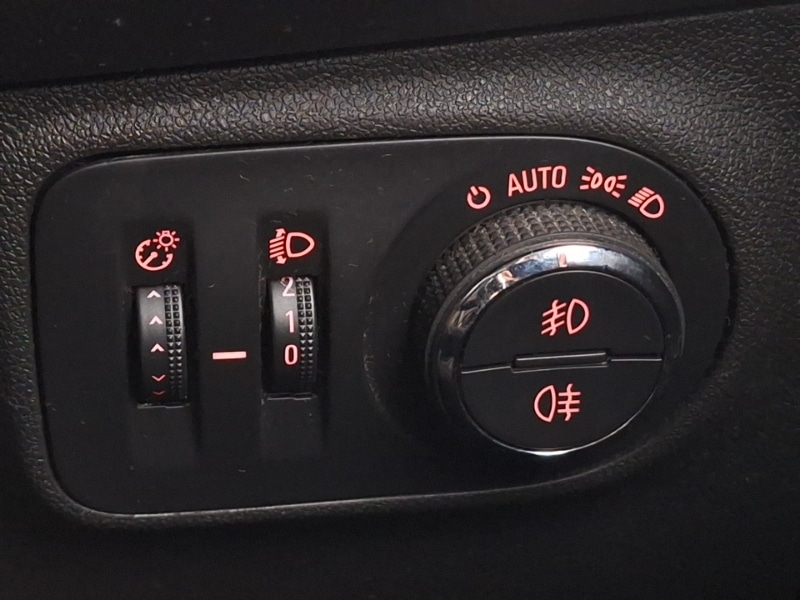 Used Vauxhall Corsa 2018 for sale - 76707902: Photo 14