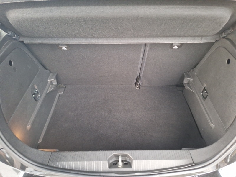 Used Vauxhall Corsa 2015 for sale - 77019805: Photo 8