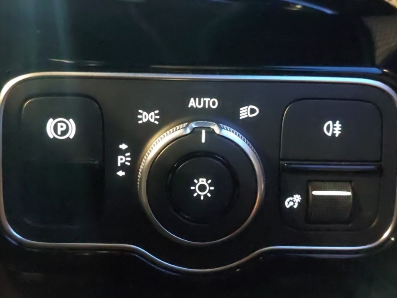 Used Mercedes-Benz A-Class 2019 for sale - 76970238: Photo 14