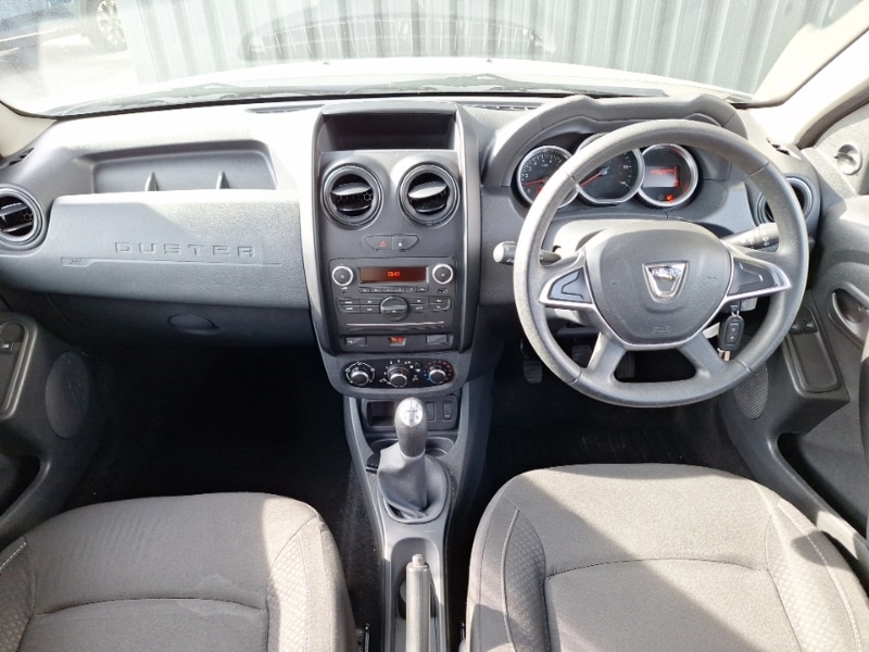 Used Dacia Duster 2017 for sale - 77947876: Photo 2