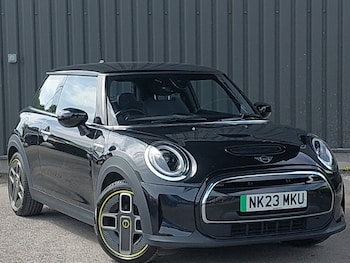 Used MINI Hatch 2023 for sale - 78976884: Photo