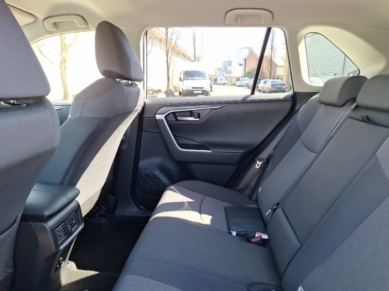 Used Toyota RAV4 2019 for sale - 78113573: Photo 6