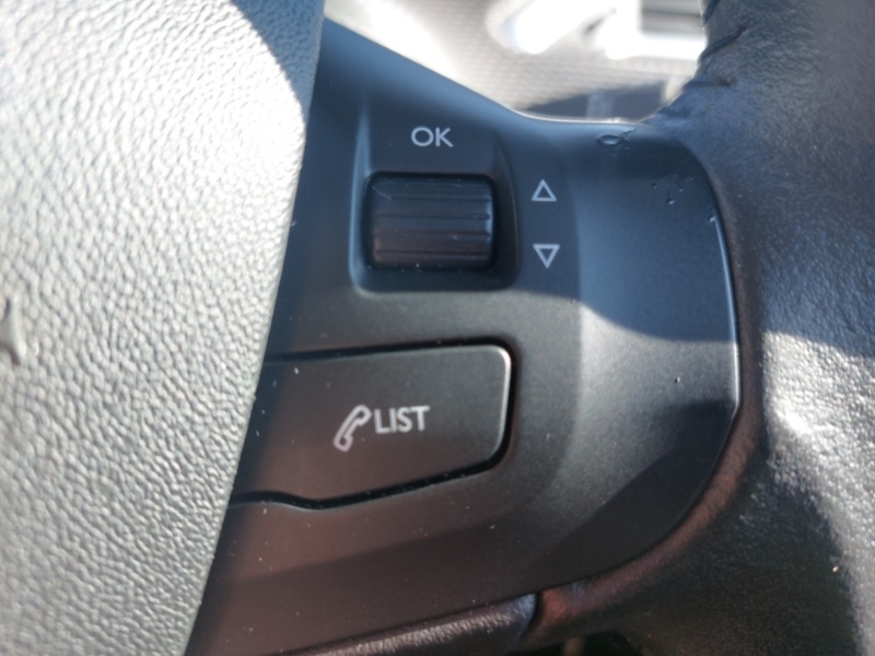 Used Peugeot 208 2018 for sale - 77750873: Photo 15