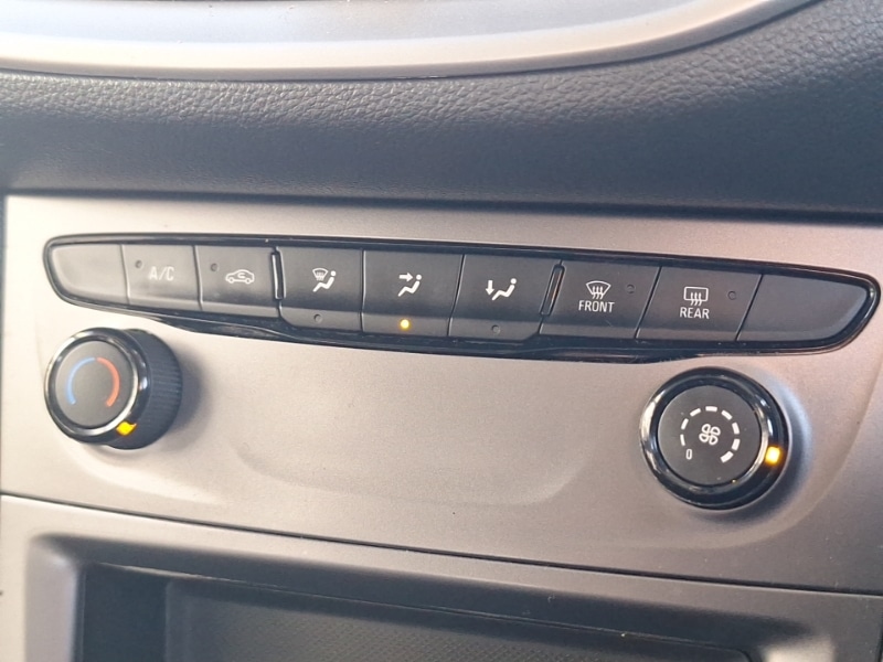 Used Vauxhall Astra 2020 for sale - 77352343: Photo 14