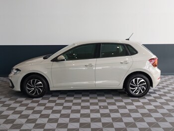 Used Volkswagen Polo 2023 for sale - 76483928: Photo