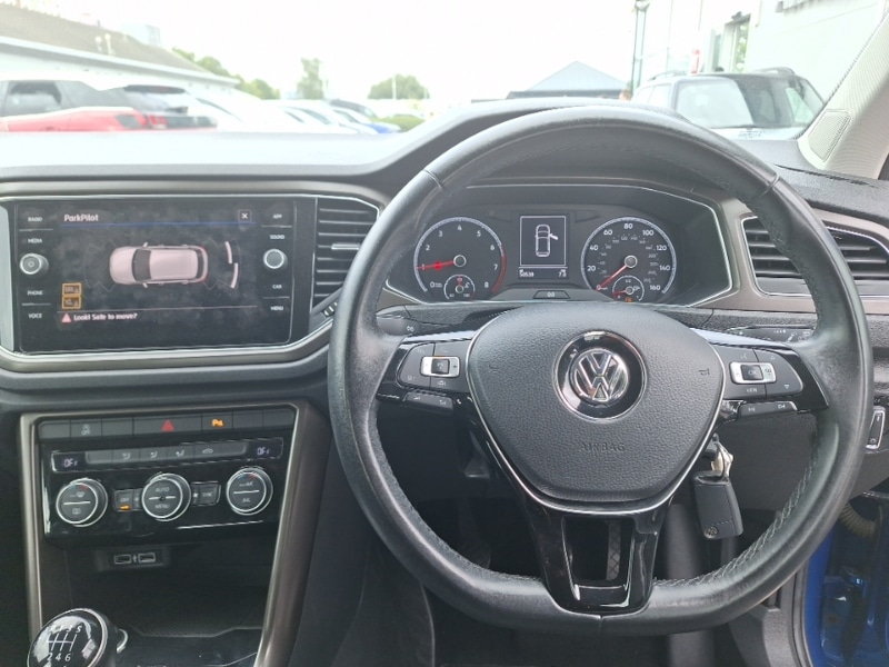 Used Volkswagen T-Roc 2019 for sale - 76602646: Photo 2