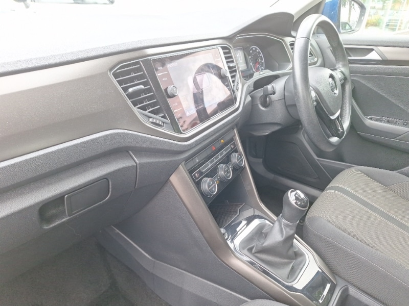 Used Volkswagen T-Roc 2019 for sale - 76602646: Photo 5