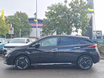 Used Nissan Leaf 2022 for sale - 75972064: Photo
