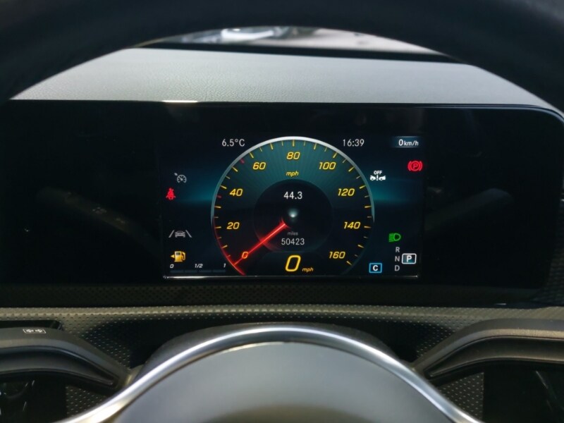 Used Mercedes-Benz A-Class 2019 for sale - 77605777: Photo 11