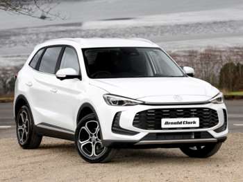 2025 - 1.5 SE 5dr