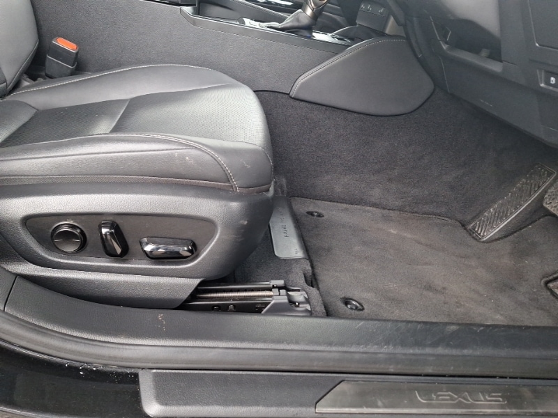 Used Lexus ES 2023 for sale - 76427541: Photo 13