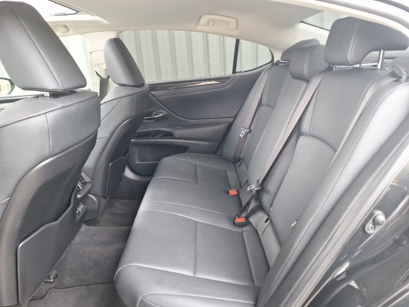 Used Lexus ES 2023 for sale - 76427541: Photo 6